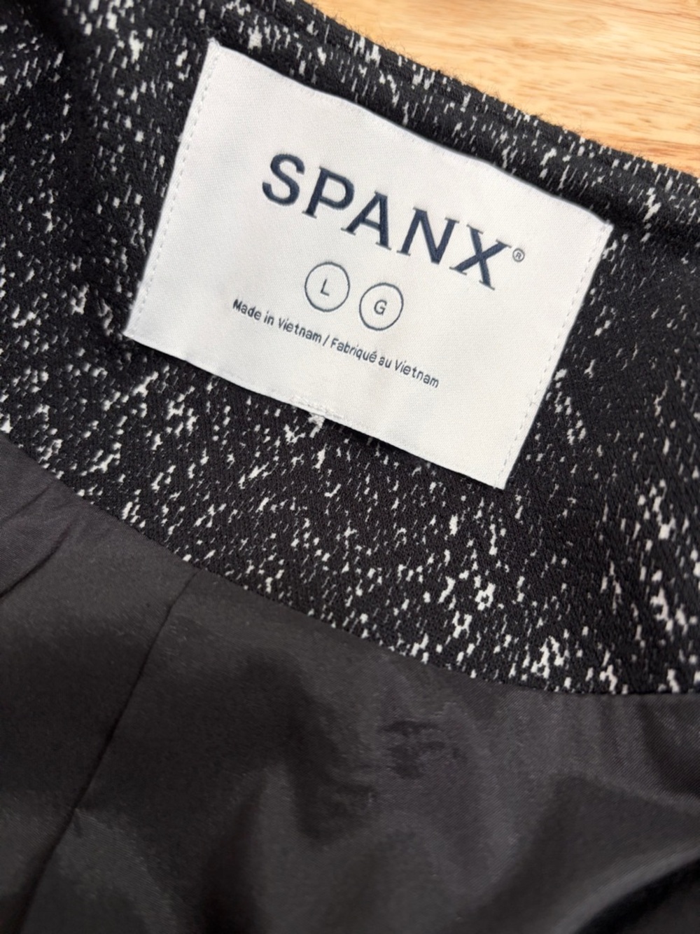 SPANX Herringbone Ponte Knit Bomber Jacket Black White Soft Business Casual - Picture 8 of 10